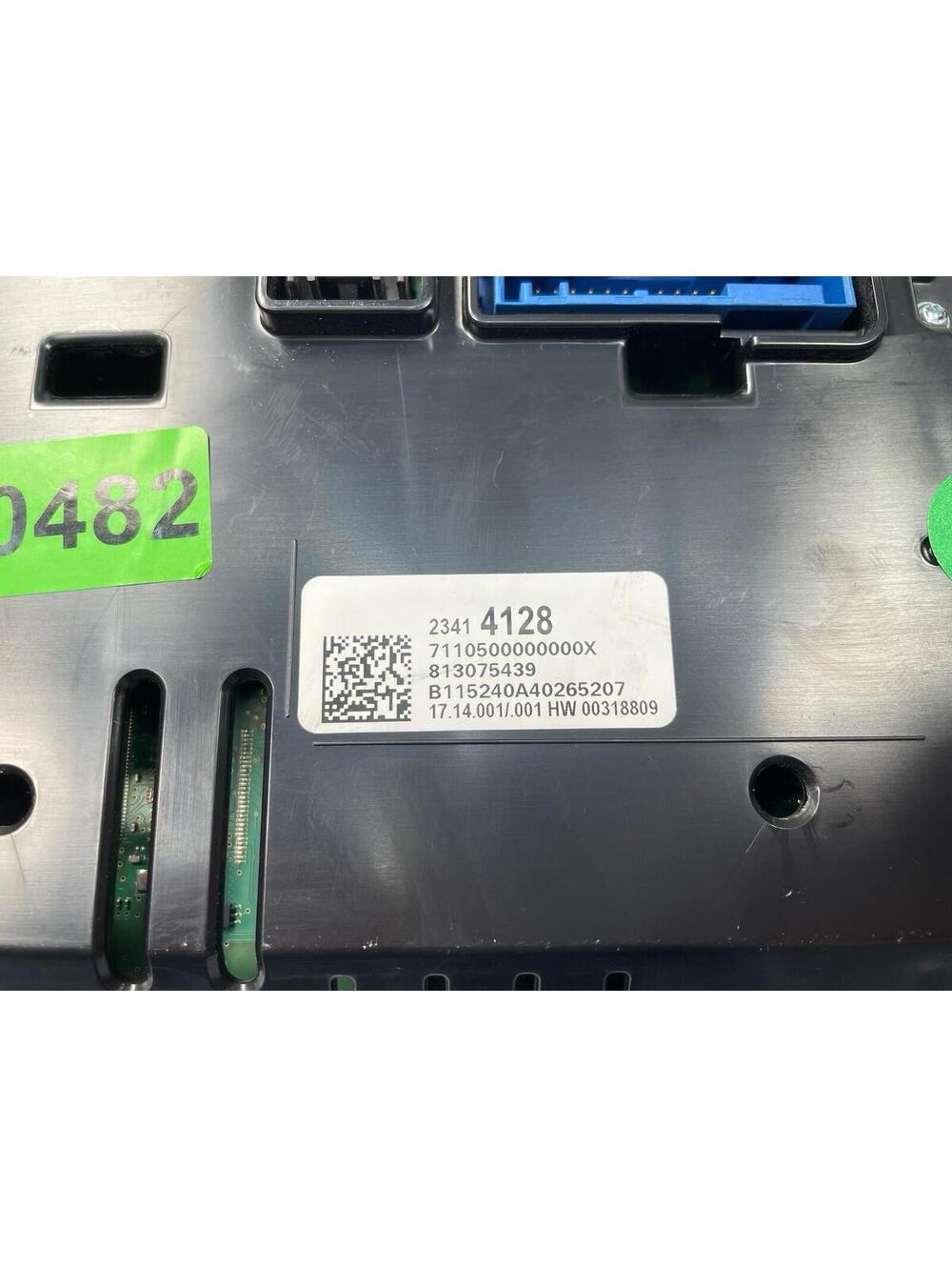 Chevy Volt Digital Instrument Cluster 23414128 Speedometer Display OEM Tested - Picture 4 of 9